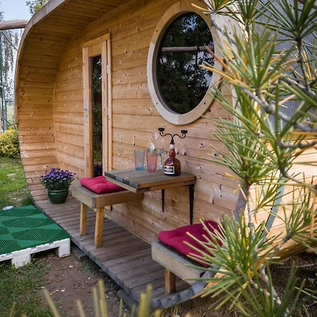 Ferienwohnung In Niedergurig Mit Grill, Garten Und Sauna *